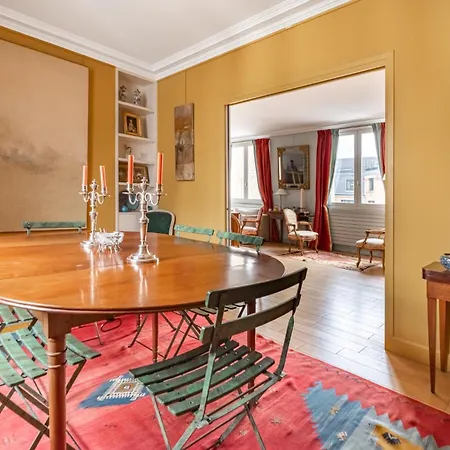 Apartment Veeve - A Romance In Rouge *